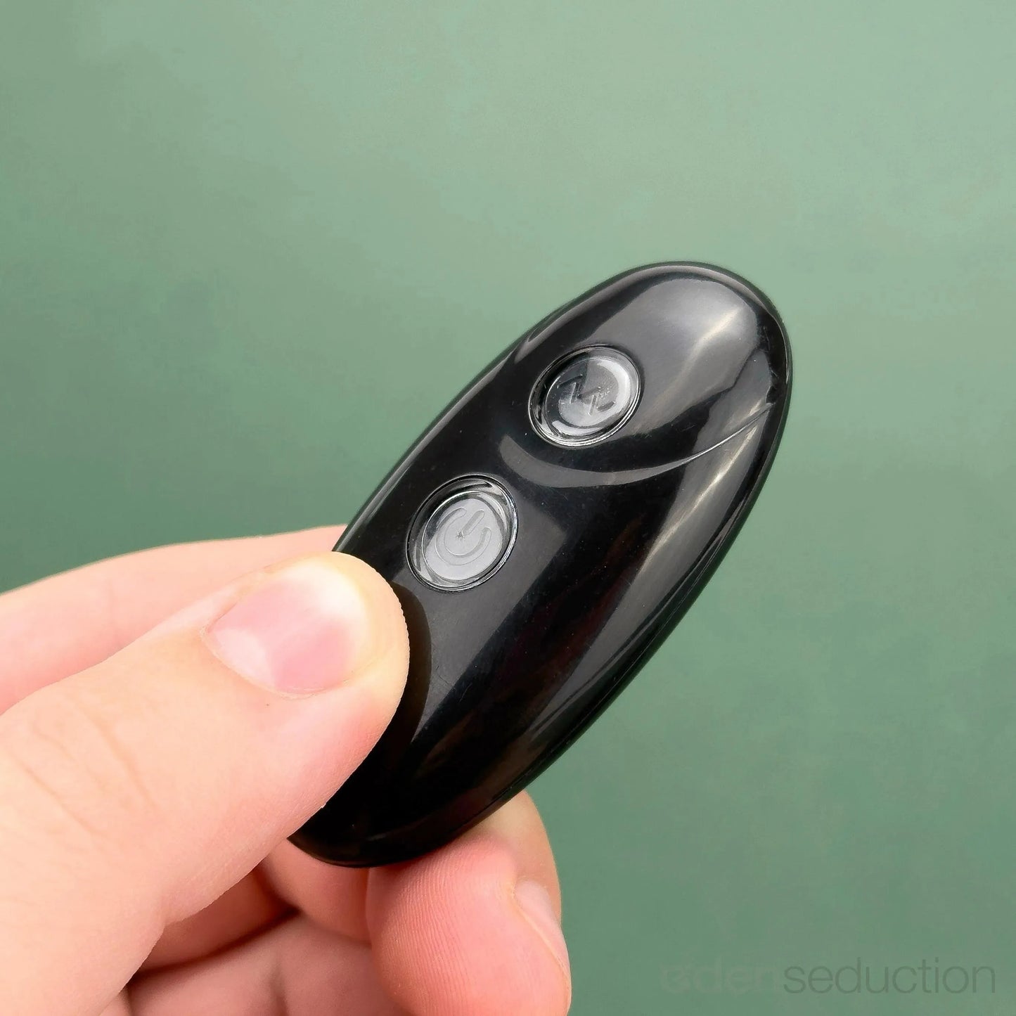 Axis Testicle vibrator - EdenSeduce