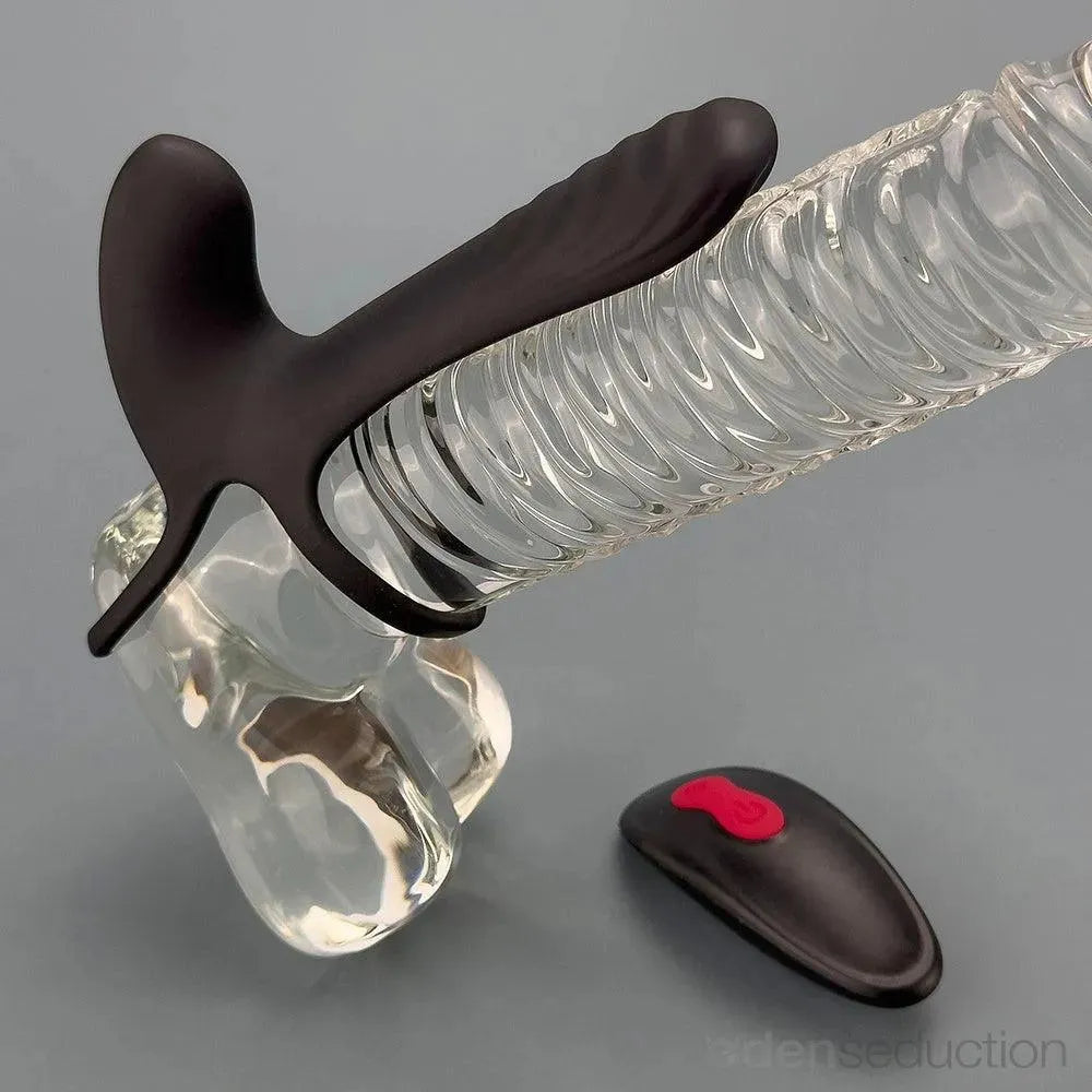 Magnum Vibrating penis sleeve EdenSeduce Magnum Vibrating penis sleeve EdenSeduce