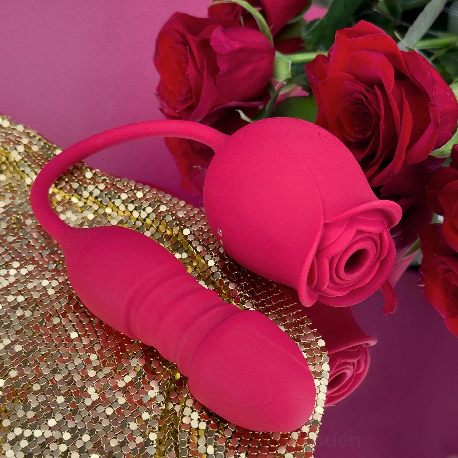 Rosebud thruster Dual rose vibrator EdenSeduce Rosebud thruster Dual rose vibrator EdenSeduce