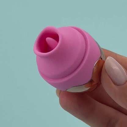 Eggo Licking vibrator
